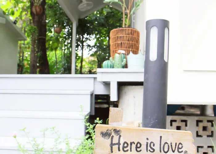 Шале Homeku 3 Cozy Close To Suvarnabhumi Airport